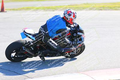 media/Jan-20-2023-Fastrack Riders (Fri) [[f2ad32aba3]]/Level 1/session 3 turn 9/